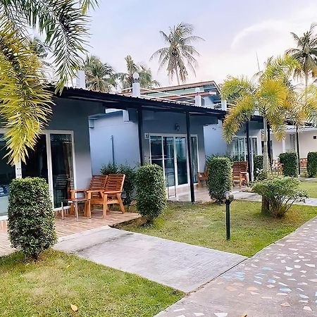 Smile Resort Koh Mook Exterior photo